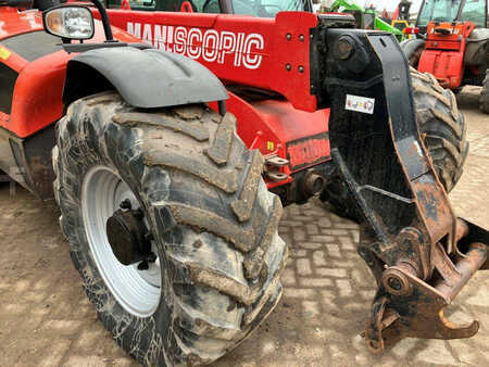 Teleskoptruck fast bom 2013  Manitou MLT 735-120 LSU (7)