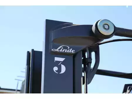El truck - 4 hjulet 2020  Linde E30HL-01/600 (18)