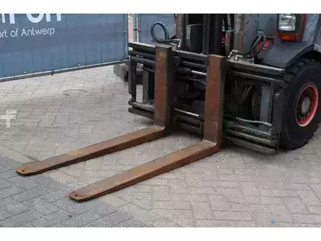 LPG VZV 2005  Linde H35T (10)
