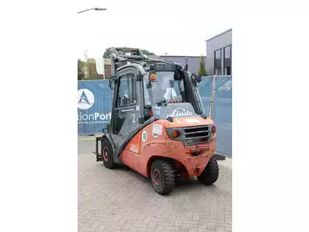 LPG VZV 2005  Linde H35T (4)