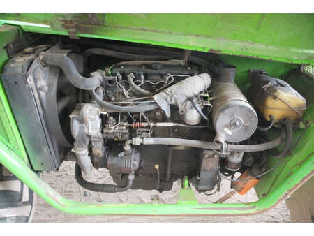 Chariots téléscopiques fixes 1999  Merlo P 28.7-EVT (17)