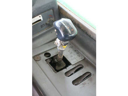Chariots téléscopiques fixes 1999  Merlo P 28.7-EVT (23)