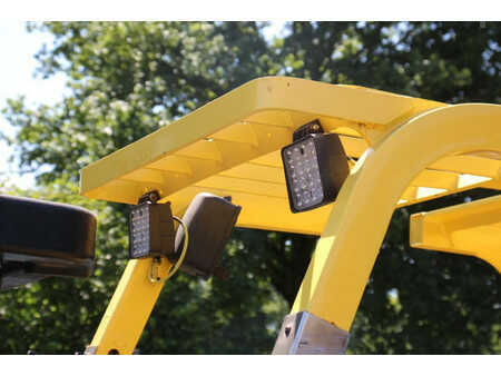 Eléctrico - 4 rodas 2011  Hyster E3.0XN MWB (14)