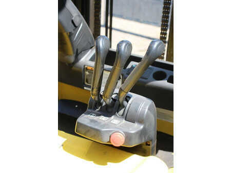 Eléctrico - 4 rodas 2011  Hyster E3.0XN MWB (26)