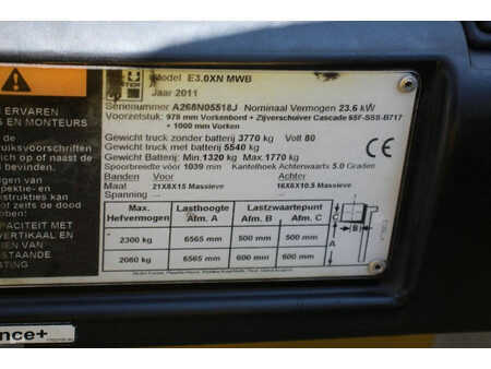 Eléctrico - 4 rodas 2011  Hyster E3.0XN MWB (27)