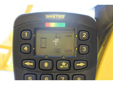 Eléctrico - 4 rodas 2011  Hyster E3.0XN MWB (28)