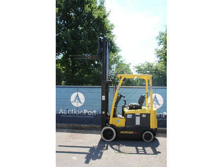 Eléctrico - 4 rodas 2011  Hyster E3.0XN MWB (30)