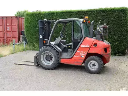 Empilhador diesel 2008  Manitou MH25-4T (3)