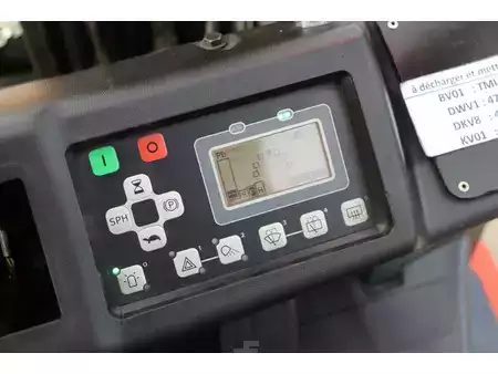 Eléctrica de 4 ruedas 2021  Toyota 8FBE18T (24)