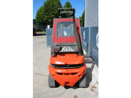 Dieselstapler 1996  Linde H30D-02 (4)