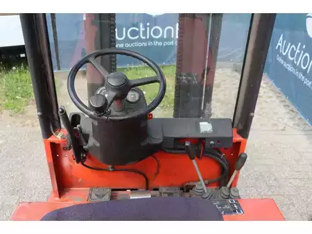 4-wiel elektrische heftrucks 1988  Linde E16P (18)