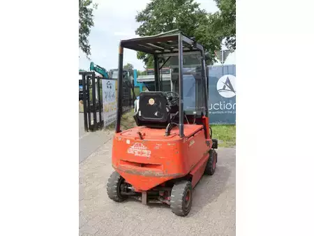 4-wiel elektrische heftrucks 1988  Linde E16P (6)