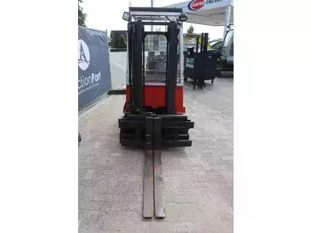 4-wiel elektrische heftrucks 1988  Linde E16P (8)