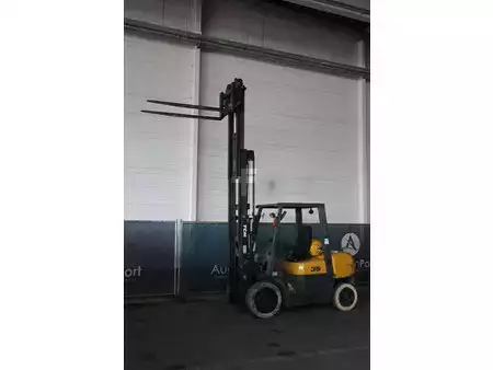 Treibgasstapler 2012  TCM FG35T9 (27)