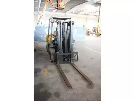 Treibgasstapler 2012  TCM FG35T9 (6)
