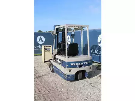 El truck - 4 hjulet - Komatsu FB18M-2 (4)