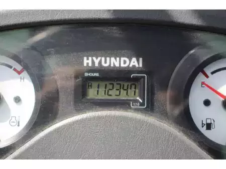 Wózki gazowe 2012  Hyundai 33L-7A (27)