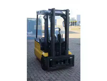 Elektromos 4 kerekű 2007  OM PImespo XE 15 3 (7)