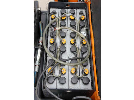 Apilador eléctrico 2013  Still EGV-S 30 LB (13)