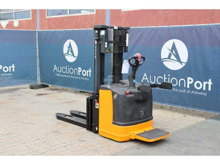 Apilador eléctrico 2013  Still EGV-S 30 LB (3)