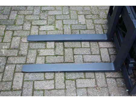 Dieselstapler 2015  Linde H30D-02 (12)