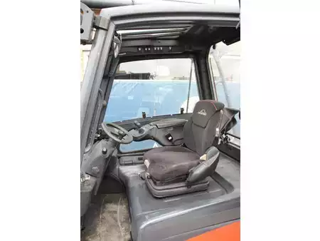 Carrelli elettrici 4 ruote 2017  Linde E30HL-01/600 (20)