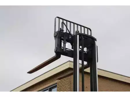 Carrelli elettrici 4 ruote 2017  Linde E30HL-01/600 (33)