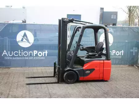 Elektro čtyřkolový VZV 2017  Linde E16C-02 (1)