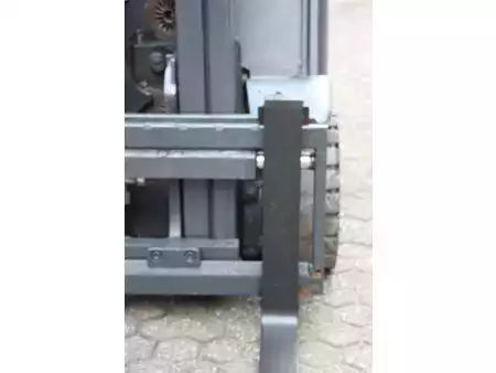 Elektro čtyřkolový VZV 2017  Linde E16C-02 (12)