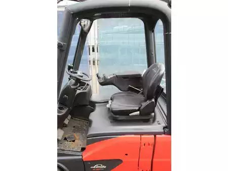 Elektro čtyřkolový VZV 2017  Linde E16C-02 (18)