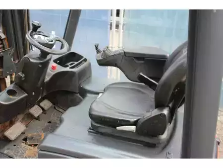 Elektro čtyřkolový VZV 2017  Linde E16C-02 (19)