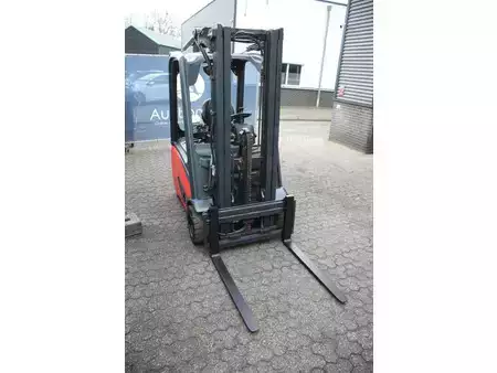 Elektro čtyřkolový VZV 2017  Linde E16C-02 (6)