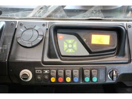 Sähkö - 4 pyör 2009  Cesab ECO/P70 (26)