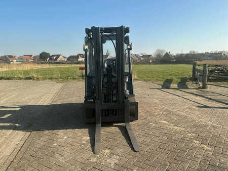 Elektromos 4 kerekű 2014  Linde E25L-01 (15)
