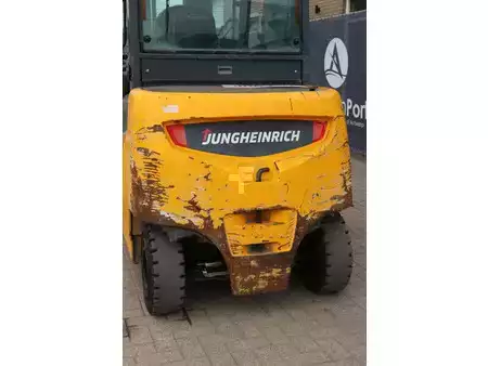 Carrelli elettrici 4 ruote 2014  Jungheinrich EFG 550 (15)