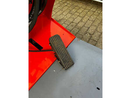 Elektro čtyřkolový VZV - Freelift CMF05 (10)