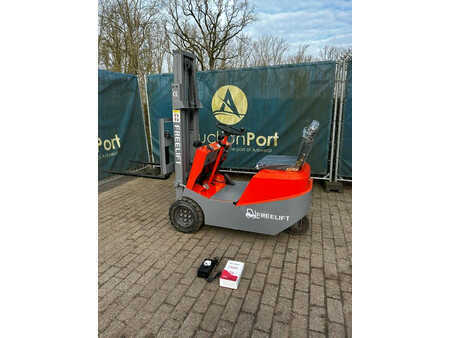 Elektro čtyřkolový VZV - Freelift CMF05 (22)