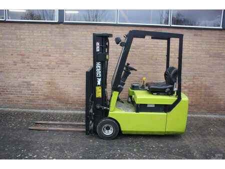 4-wiel elektrische heftrucks 1998  Clark CTM 16S (2)