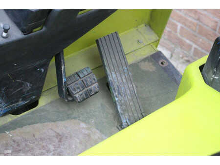 4-wiel elektrische heftrucks 1998  Clark CTM 16S (22)