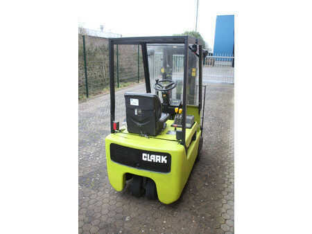 4-wiel elektrische heftrucks 1998  Clark CTM 16S (5)