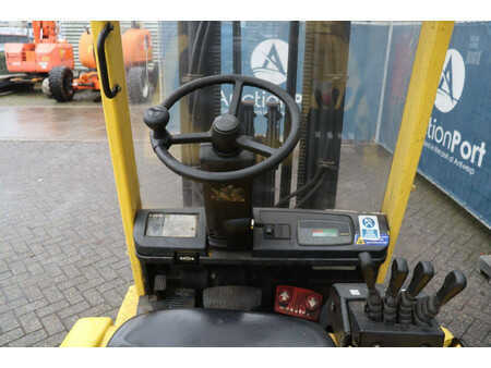Carrelli elettrici 4 ruote 2001  Hyster J2.50XM (22)