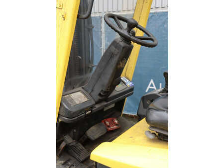Carrelli elettrici 4 ruote 2001  Hyster J2.50XM (25)