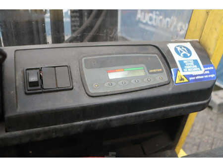 Carrelli elettrici 4 ruote 2001  Hyster J2.50XM (28)