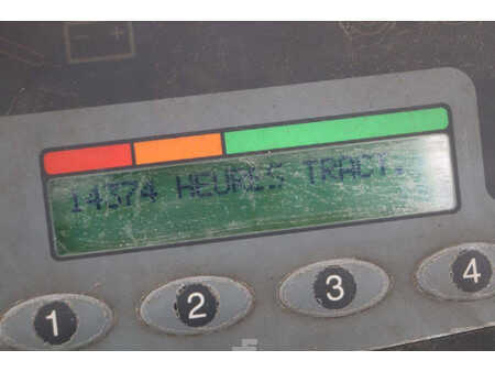 Carrelli elettrici 4 ruote 2001  Hyster J2.50XM (29)