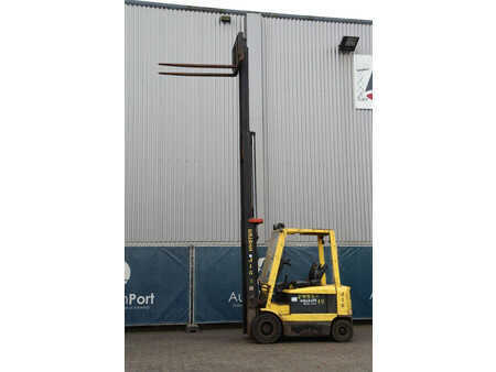 Carrelli elettrici 4 ruote 2001  Hyster J2.50XM (35)