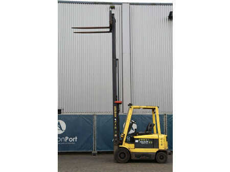 Carrelli elettrici 4 ruote 2001  Hyster J2.50XM (36)