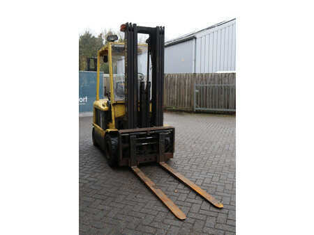 Carrelli elettrici 4 ruote 2001  Hyster J2.50XM (7)