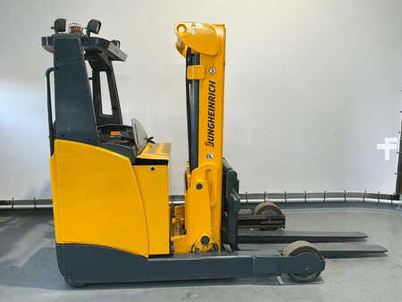 Schubmaststapler 2013  Jungheinrich ETV 320 (9)