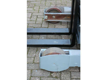 Retraky 2016  Jungheinrich ETV 214 (12)