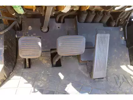 Treibgasstapler 2000  CAT Lift Trucks GC60K (24)